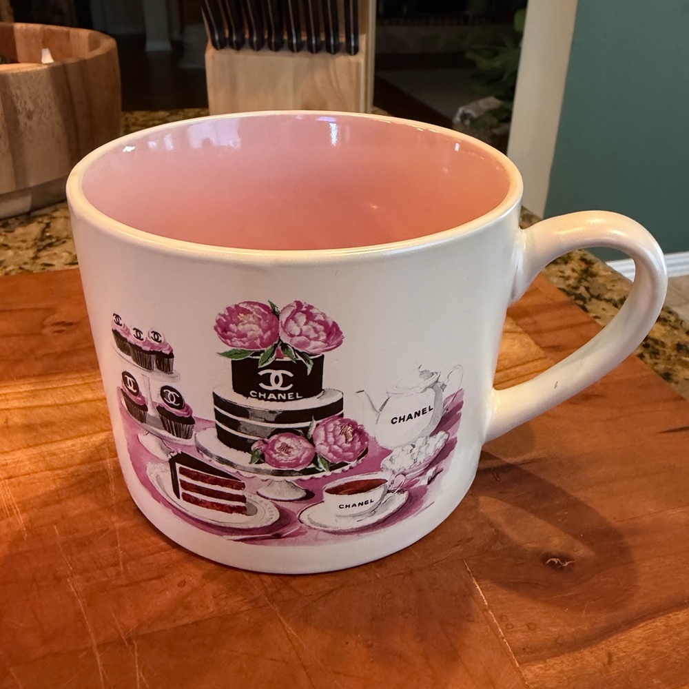 Fig & Fern Chanel coffee Mug